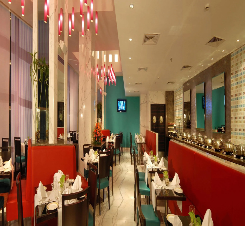 Grand Hometel Malad