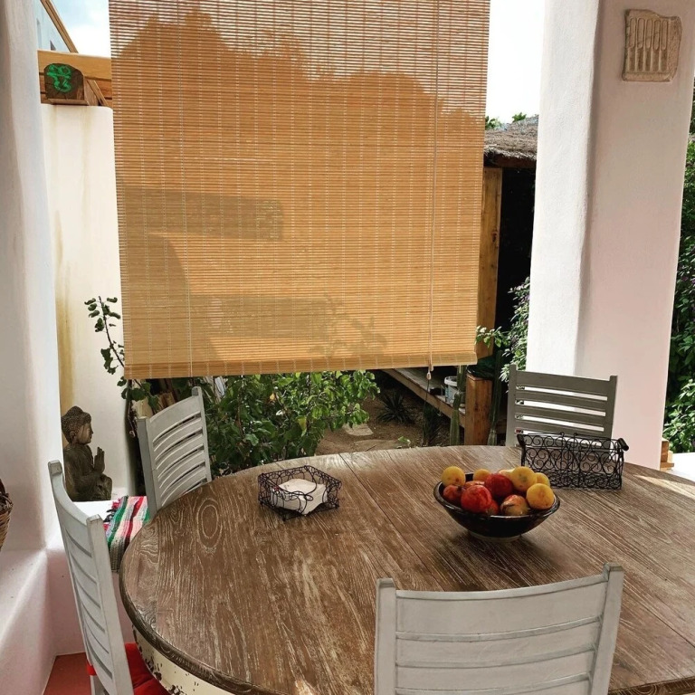 3-bed House 10 Mins Walk to the Beach in Naousa