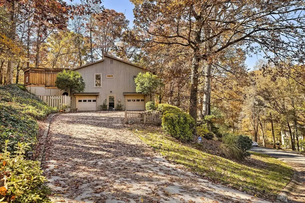 Hilltop Marietta Apt w/ Custom Design & Decor!