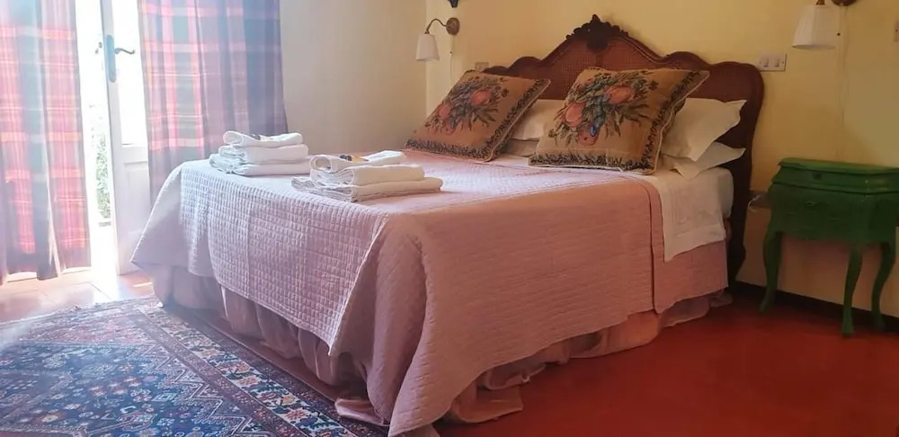 Edo B&B-Olivo