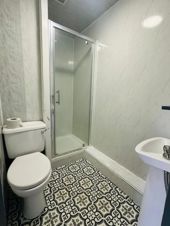 The New Valeron Hotel