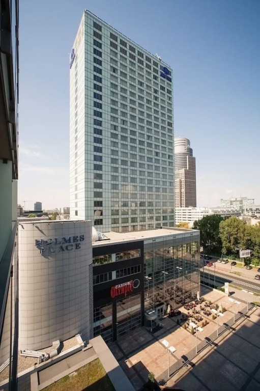 Platinum Towers Luxury Apartments