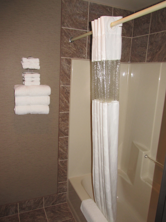 Woodfield Inn and Suites