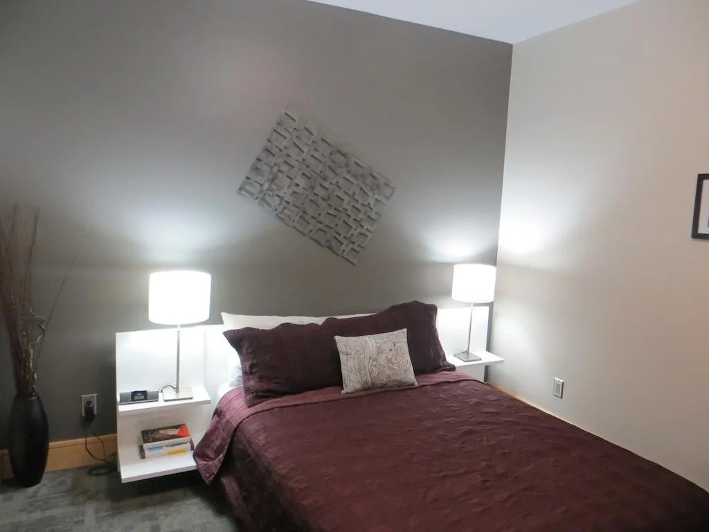 Suites@One-Eighteen
