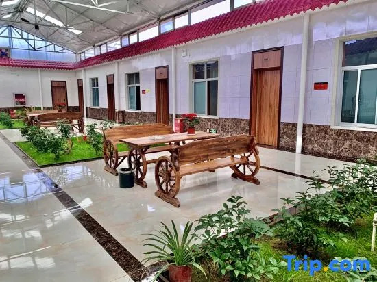 Xinhang Courtyard Hotel (Zhengding International Airport Branch)