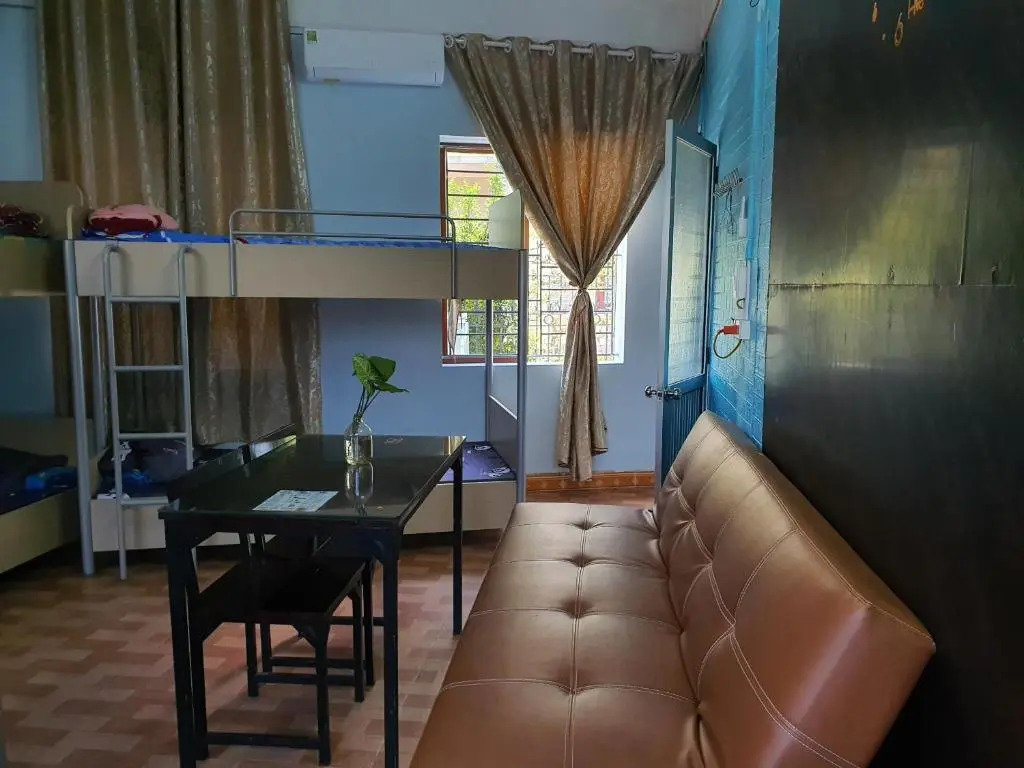 Nha Xanh Ha Long Homestay