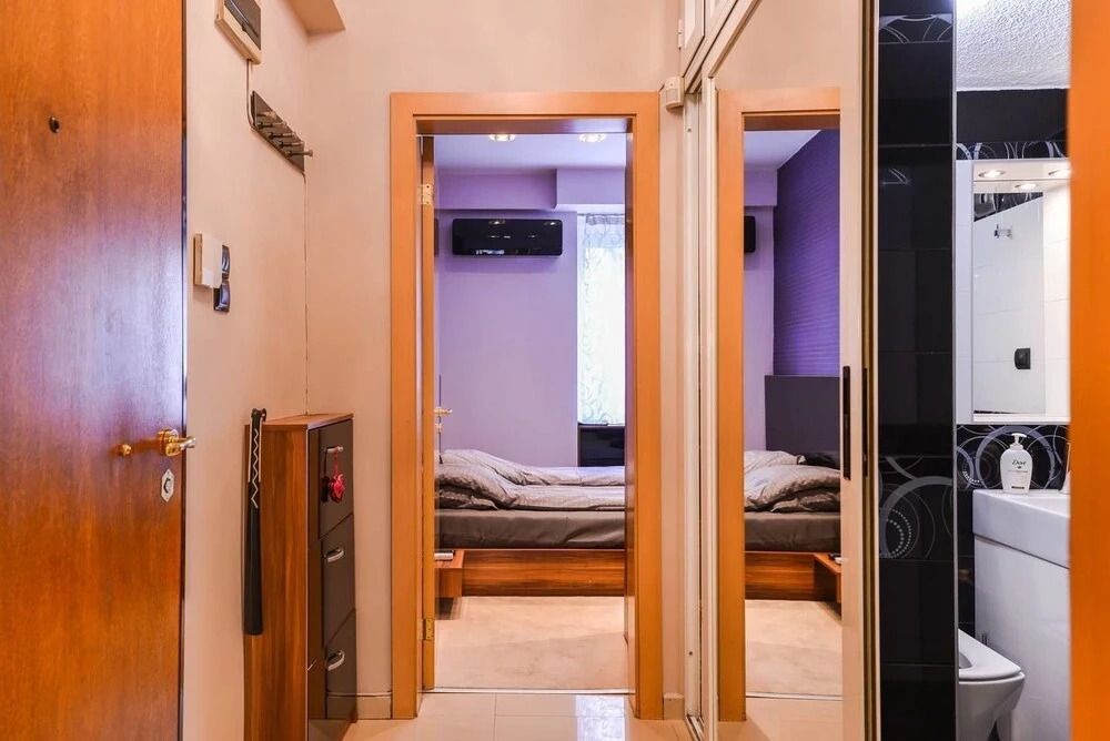 FM Deluxe 1-BDR Apartment - Extravaganzzo