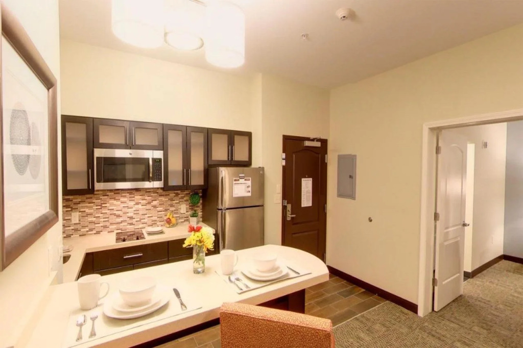 Staybridge Suites Ann Arbor - Research Parkway by IHG