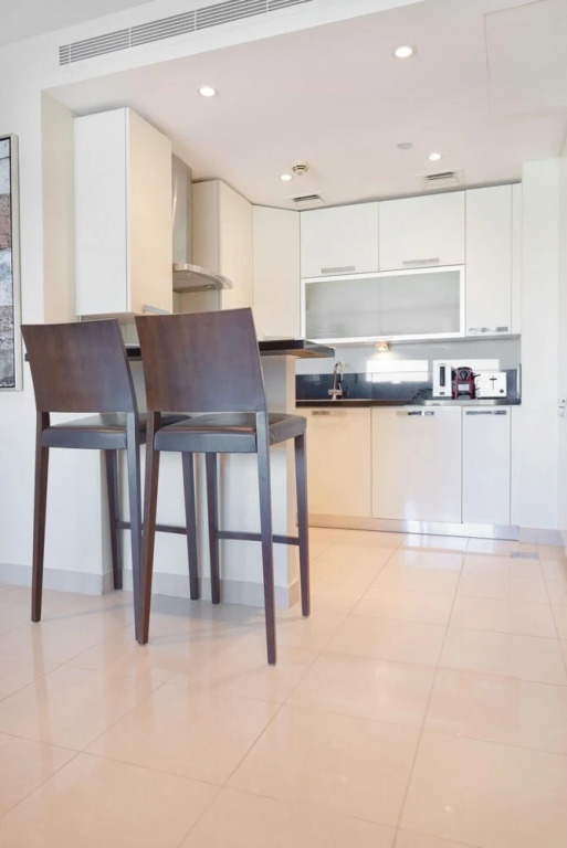 Bright and Stylish 1BR in JLT