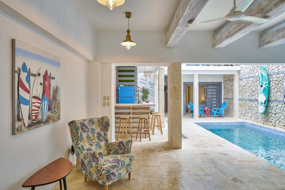Colonial Beach House