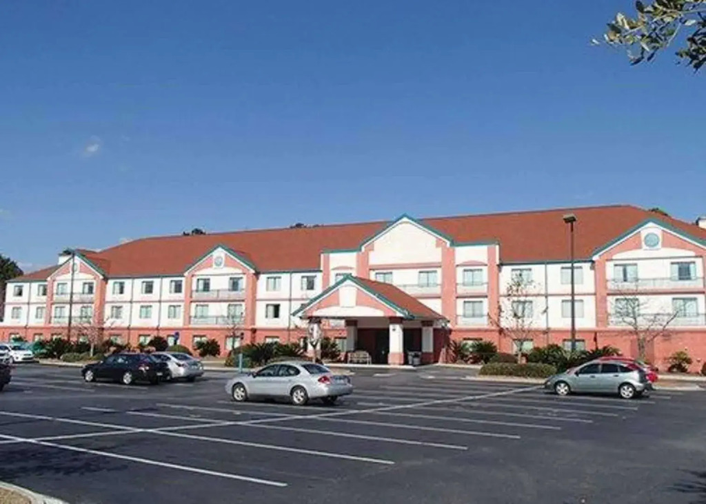 Best Western Plus Savannah Gateway