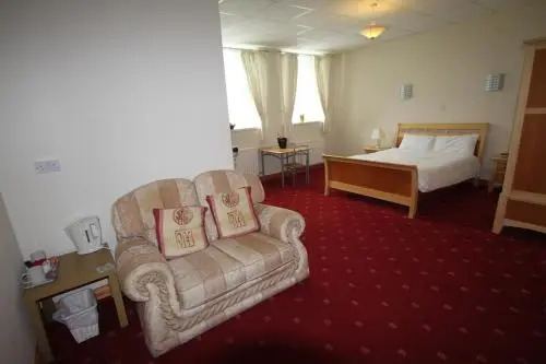 Grove Court Hotel