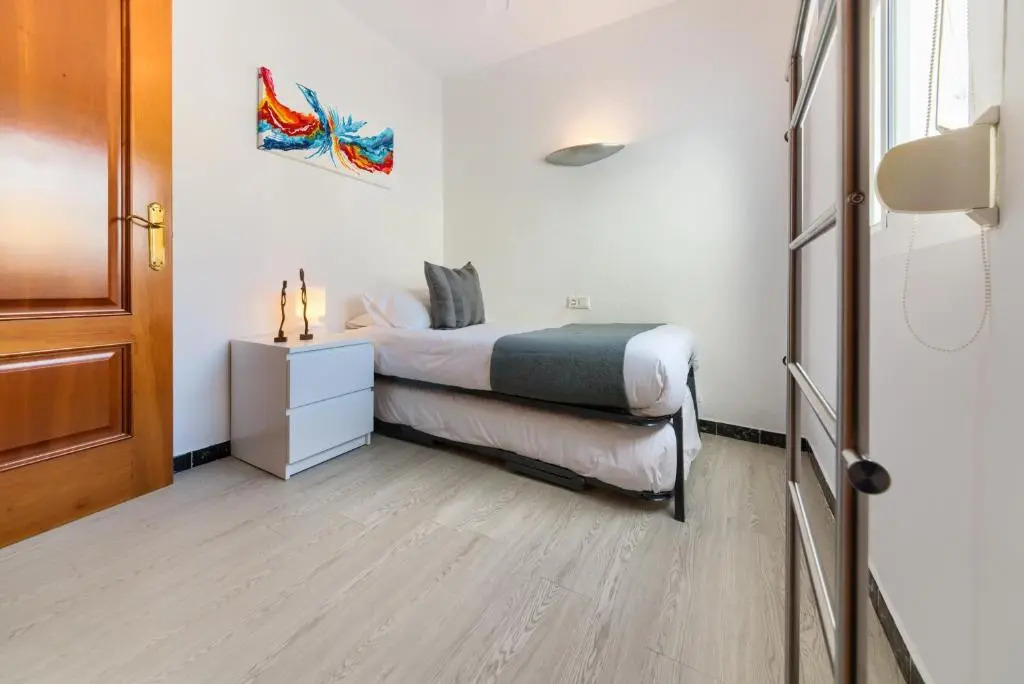 Holidays2Fuengirola Palangreros 100 mts from Beach and promenade