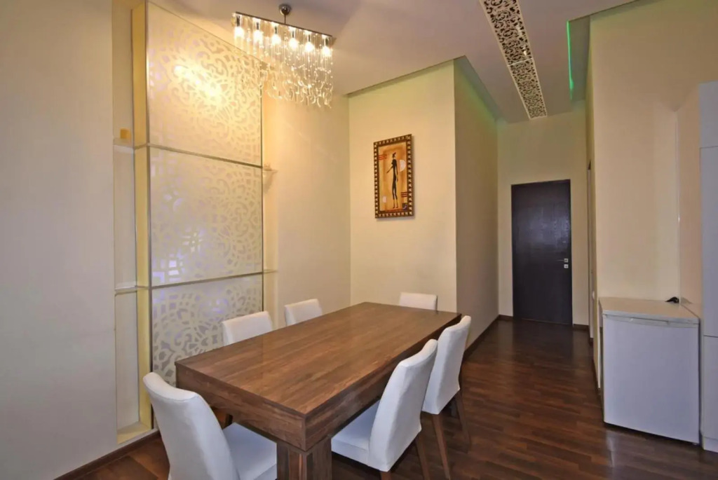 Northern Avenue, 2 bedrooms Luxury apartment HH882