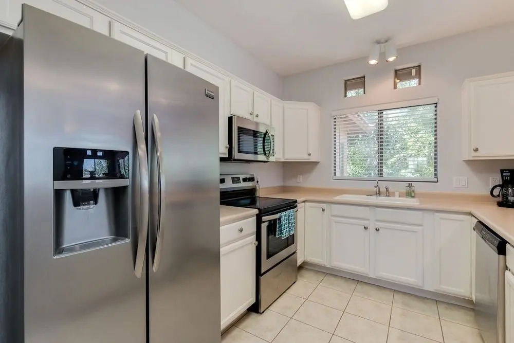 Pleasant #2092 - 2 Br Condo