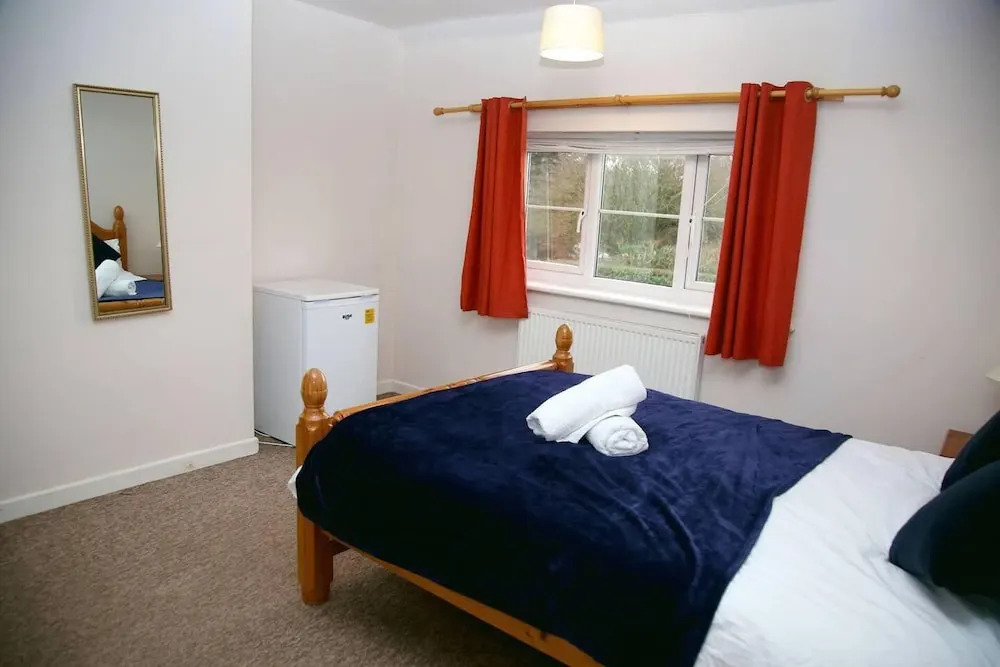 Serene Haven 4-bed House in Norwich