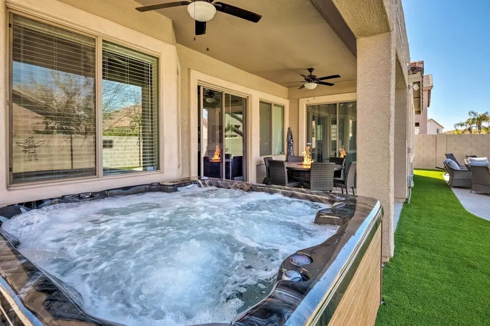 Group Fun in Glendale! Getaway w/ Private Pool