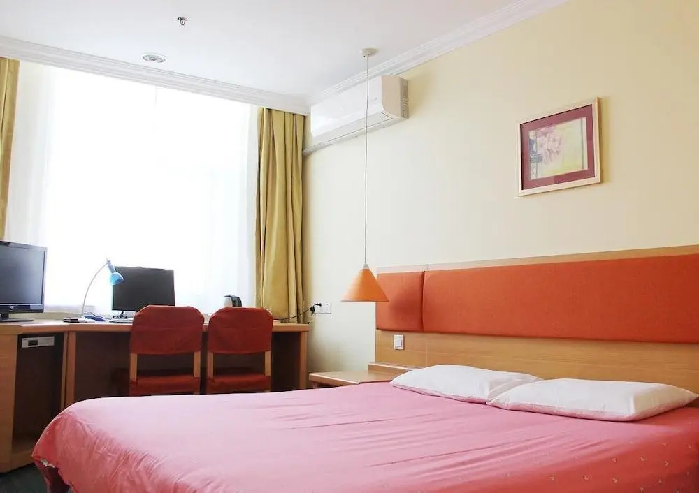 Qingdao Home Inn Shandong Road