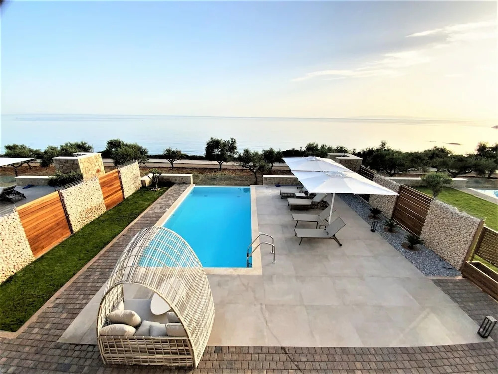 Katergo Luxury Villas