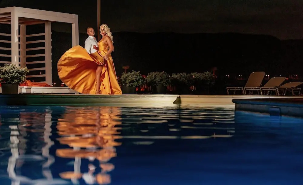 Riviera by Queens