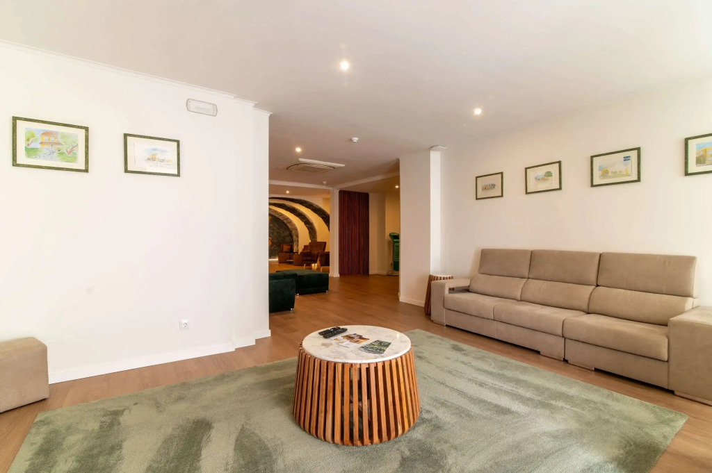 The Azoriani Boutique, Ascend Hotel Collection