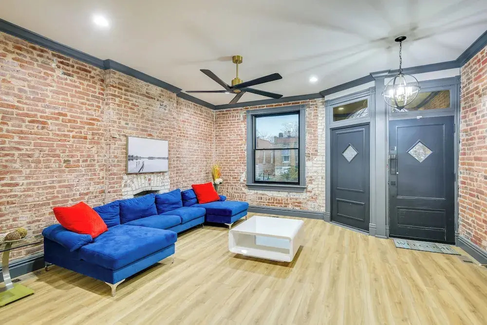 Walk to Gravois Park: 'nice Home' w/ Garage