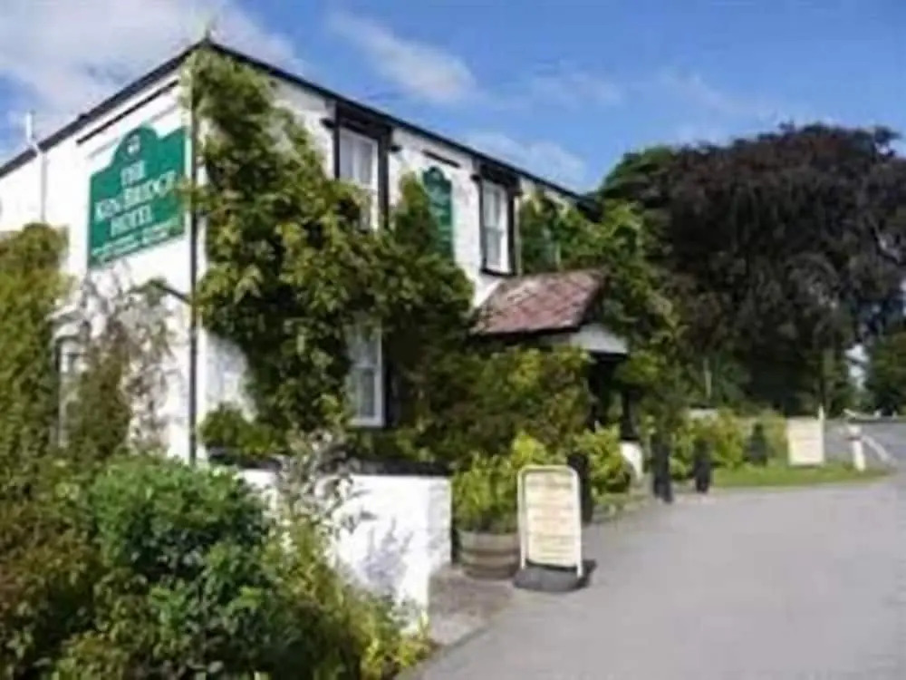 The Ken Bridge Hotel & Campsite