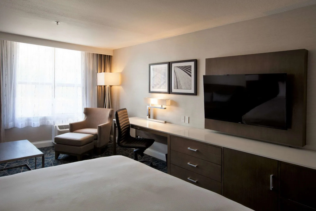 Doubletree By Hilton Pomona