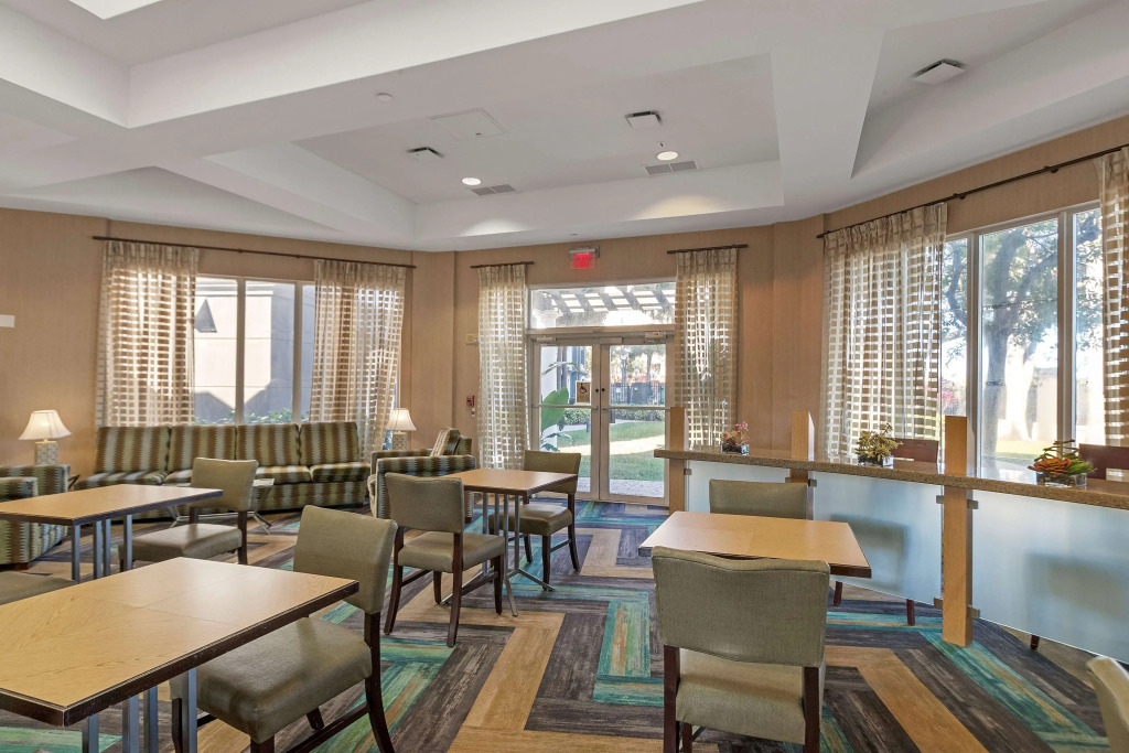 La Quinta by Wyndham Ft. Lauderdale Airport