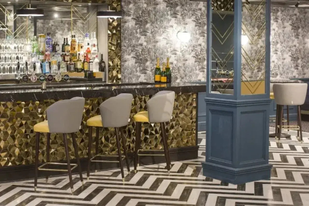 Iveagh Garden Hotel