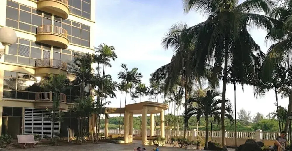 Lagenda Condominium