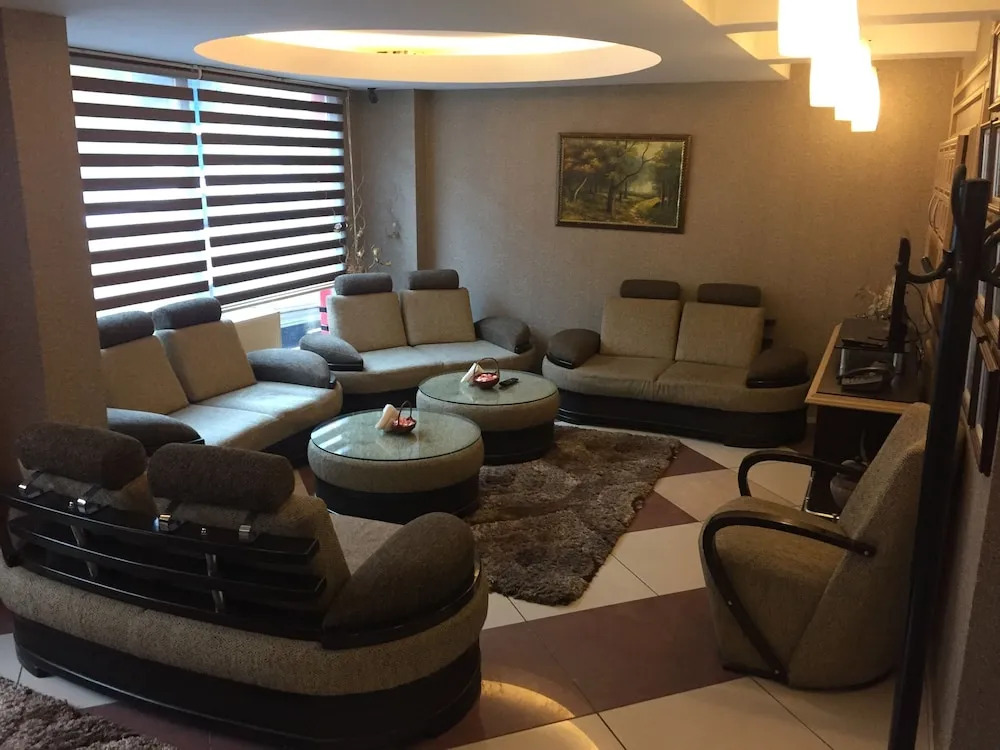 Cimenler Otel