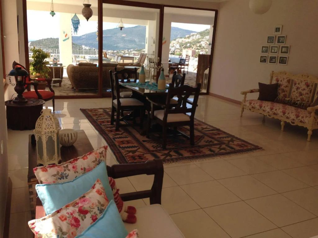Lavenders Lodge Hotel