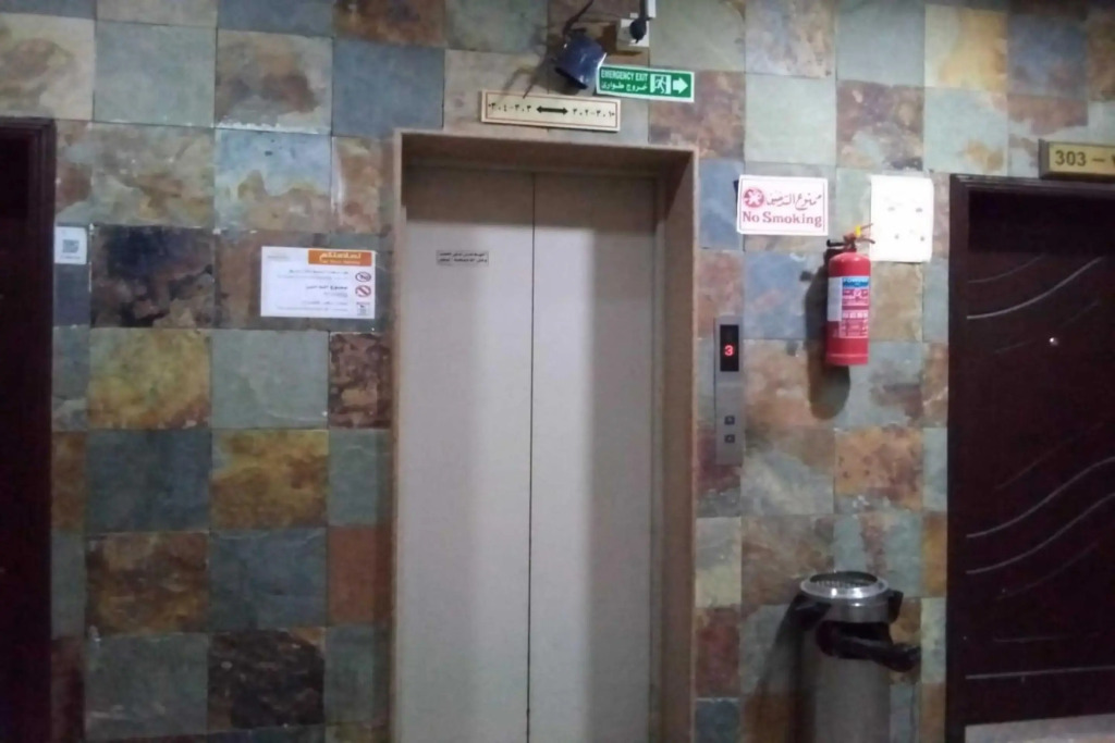OYO 641 Home Furnished Apartments - 1BHK