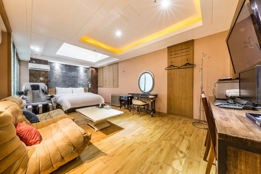 Argo Hotel