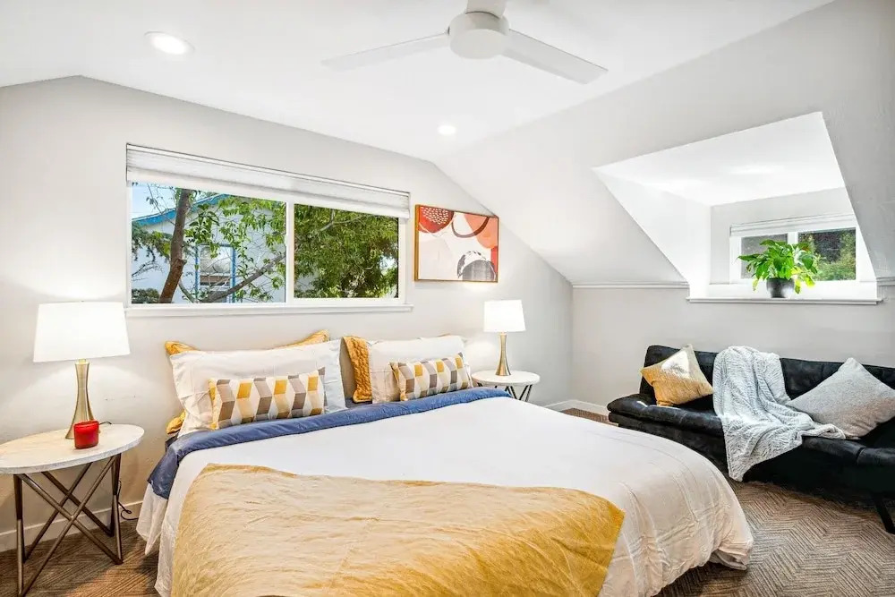 W/ Heated Pool & Hot Tub! 3br Napa Staycation Home 3 Bedroom Home by RedAwning