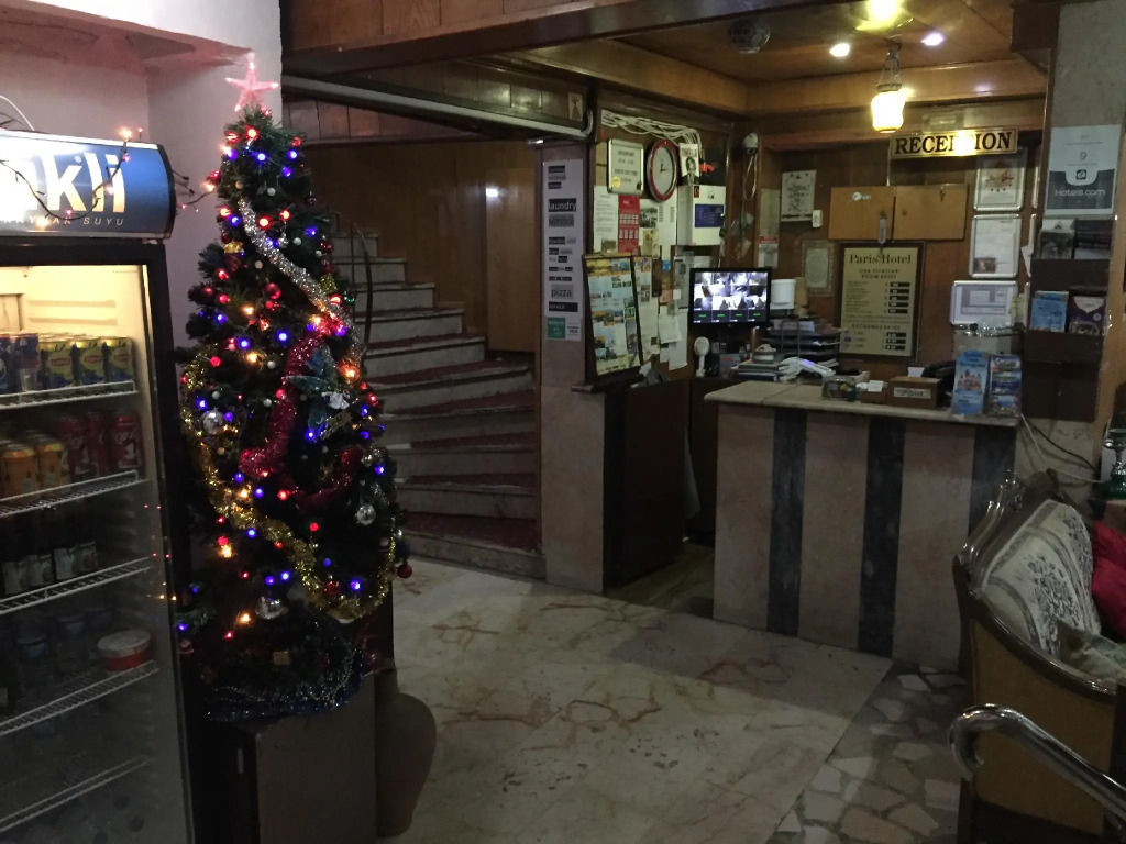 Paris Hotel