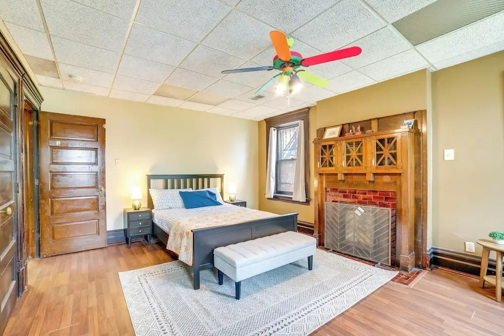Spacious Pittsburgh Rental: Walk to Frick Park!