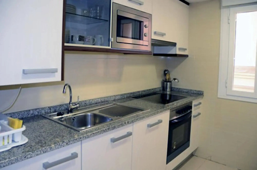 Apartamentos Auhabitat Zaragoza, edificio de apartamentos turísticos