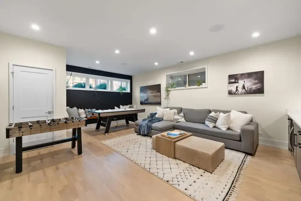 Stunning 5BR Home With 2 Rooftops Sauna Hot Tub