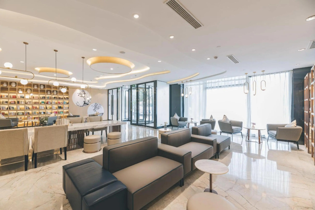 Atour Hotel Kunshan Yongda Commercial Plaza