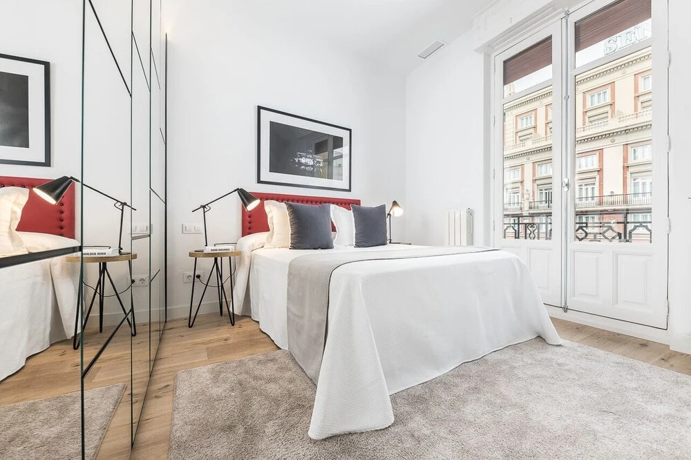 Home Club Gran Via Apartments