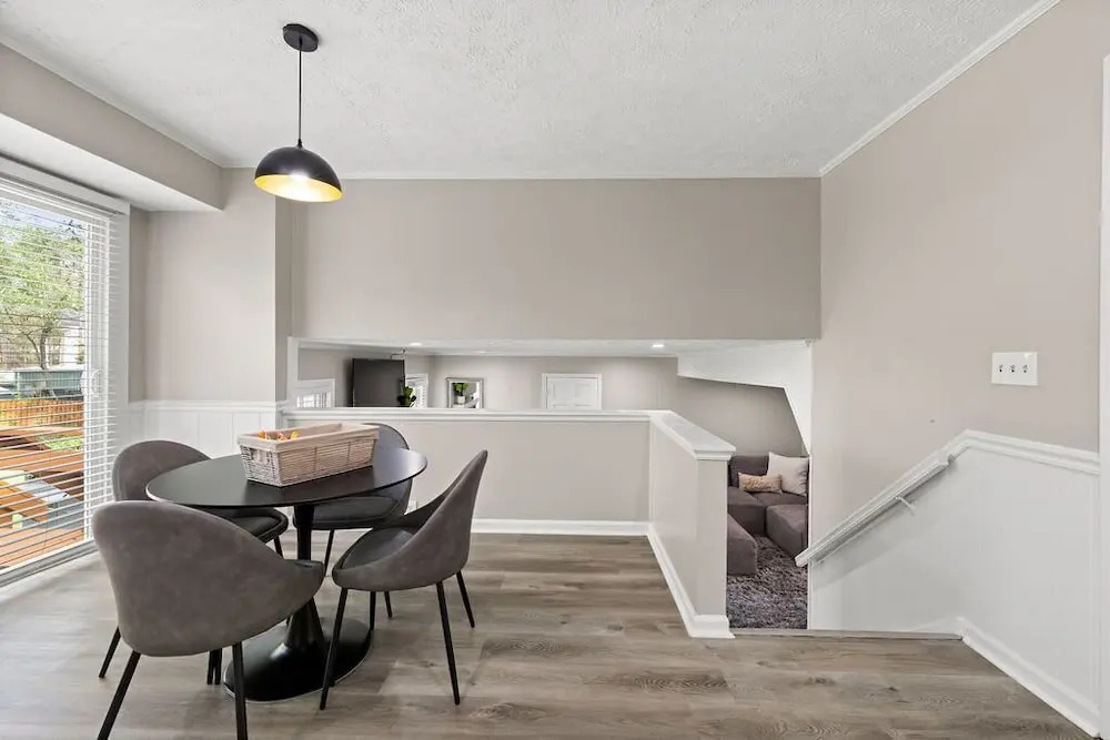 Beautiful Newly-renovated Home in Indian Hills