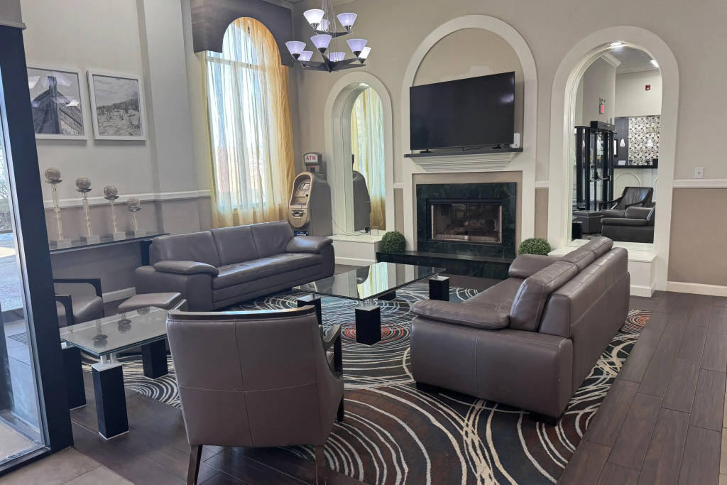 Days Inn & Suites by Wyndham Festus