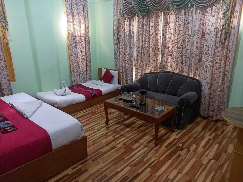 Hotel City plaza