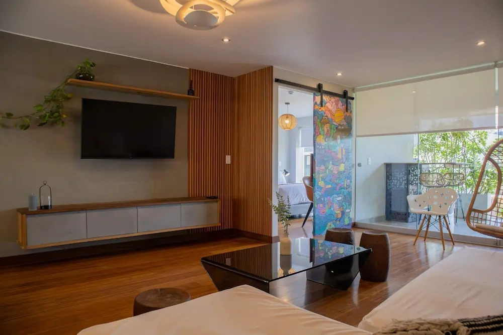 w Atonishing 1BR With Terrace in Barranco