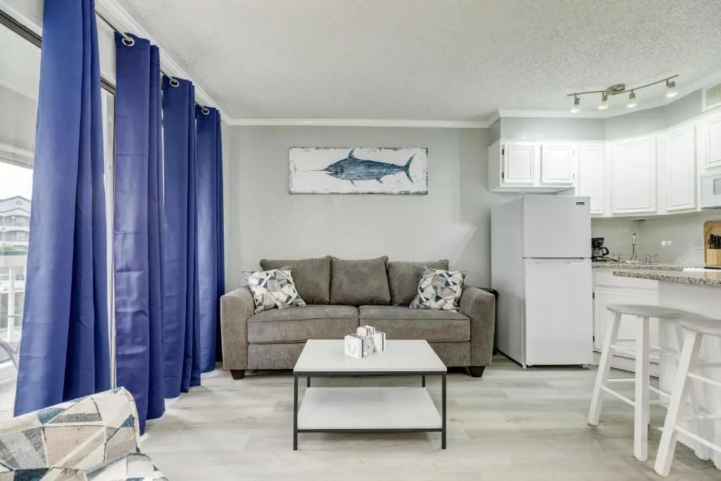 Casa del Mar by Ryson Vacation Rentals