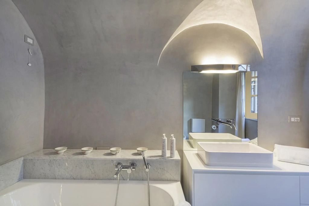 Garibaldi Glamorous Apartment by Wonderful Italy