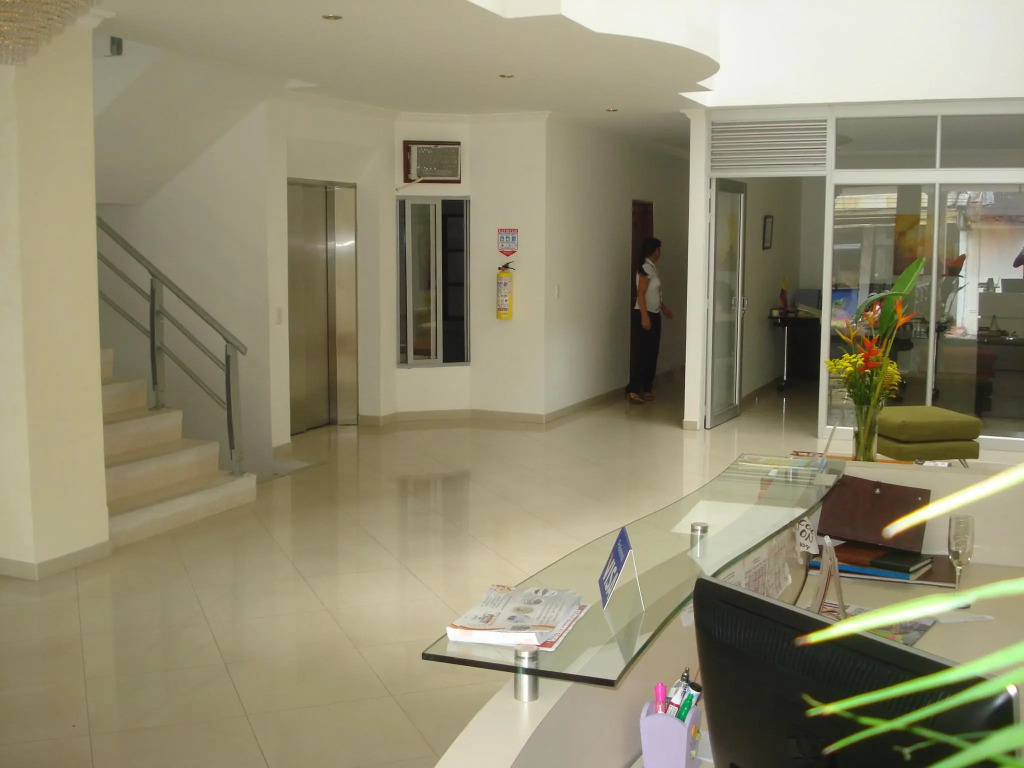 Hotel Puerta De Alcala