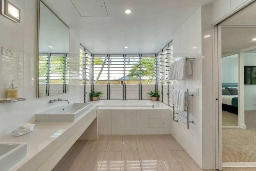 Beachfront Condo 5301 at Drift Resort